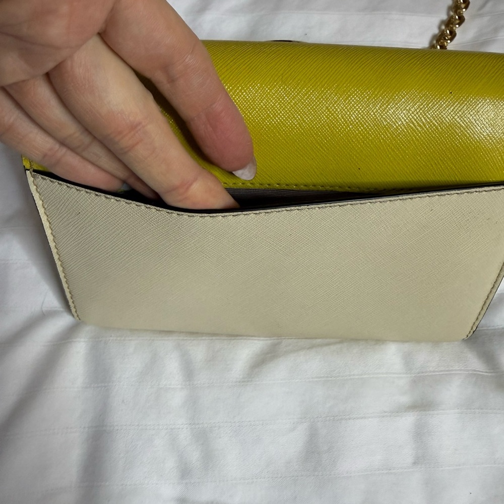 Marc Jacobs Yellow and Cream Crossbody Bag - Picture 5 of 5